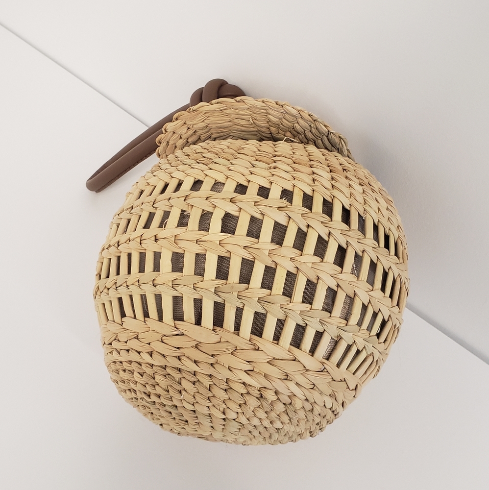 Poolside The Johnny - Sphere Wrislet Handbag - Picture 4 of 7